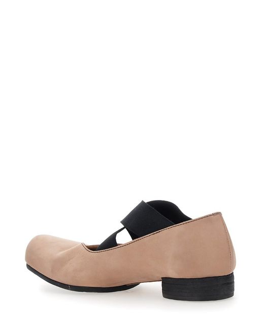 Ballerine Con Tacco Basso E Fascia Sul Fronte di Uma Wang in White