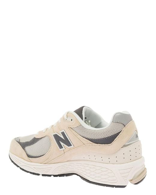 New Balance White '2002' Low Top Sneakers With Logo Detail for men