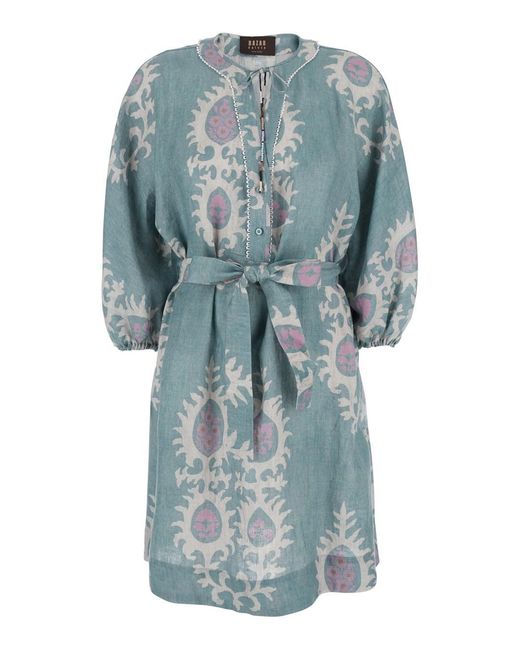 Bazar Deluxe Blue Light Short Dress With V-Neck And All-Over Floral Pr