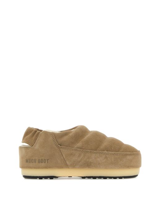 Slippers Evlolution in pelle scamosciata beige di Moon Boot in Brown