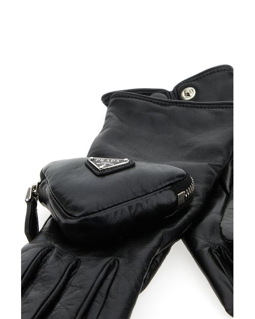 Guanti in pelle nera di Prada in Black