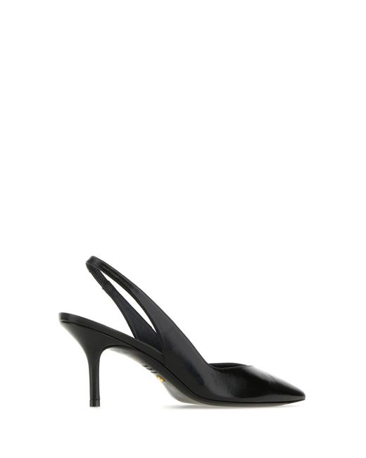 SCARPE CON TACCO di Stuart Weitzman in Black