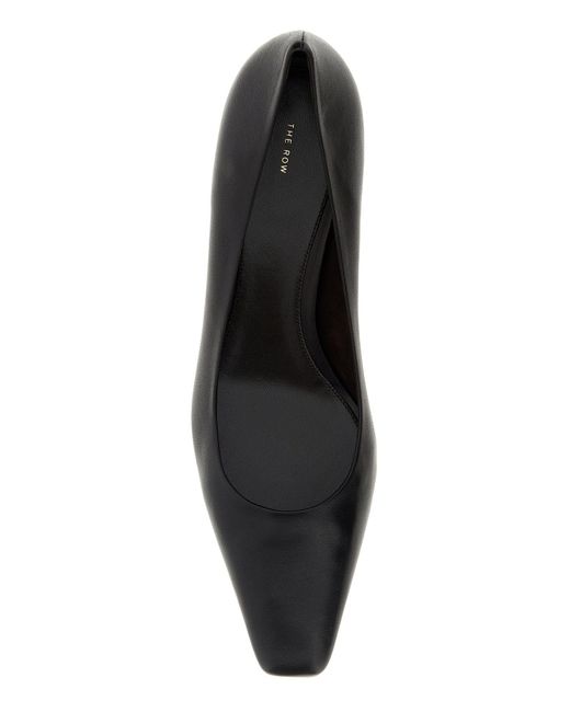 Scarpe con tacco Carla 45 in pelle nera di The Row in Black