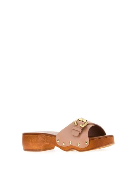 Zoccoli Jeanette in pelle rosa cipria di Chloé in Brown