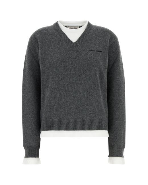Maglione in cashmere grigio scuro di Miu Miu in Black