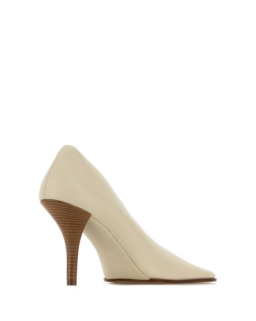 Alaïa White Ivory Leather Pumps