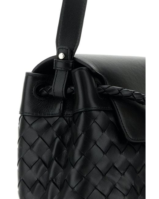 Borsa a tracolla Andiamo piccola in pelle nera di Bottega Veneta in Black da Uomo