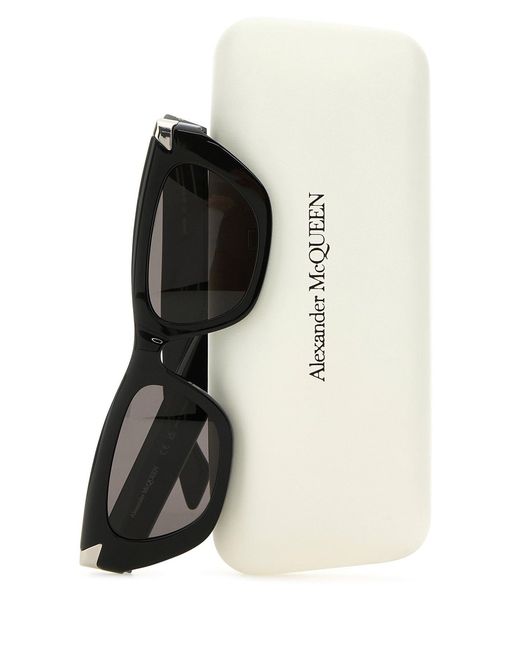 McQueen Black Sunglasses
