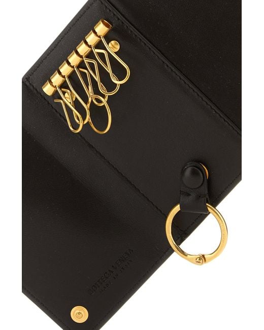 Astuccio portachiavi in nappa testa di moro di Bottega Veneta in Black