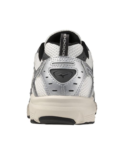 Mizuno White Mxr Trainer Size 4