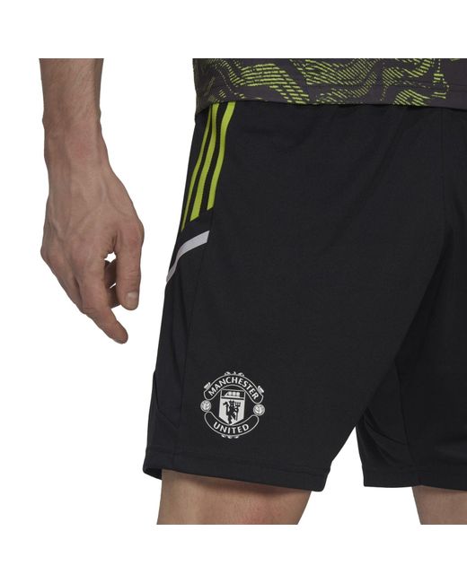 Adidas Black Manchester United 2022/23 Training Shorts for men