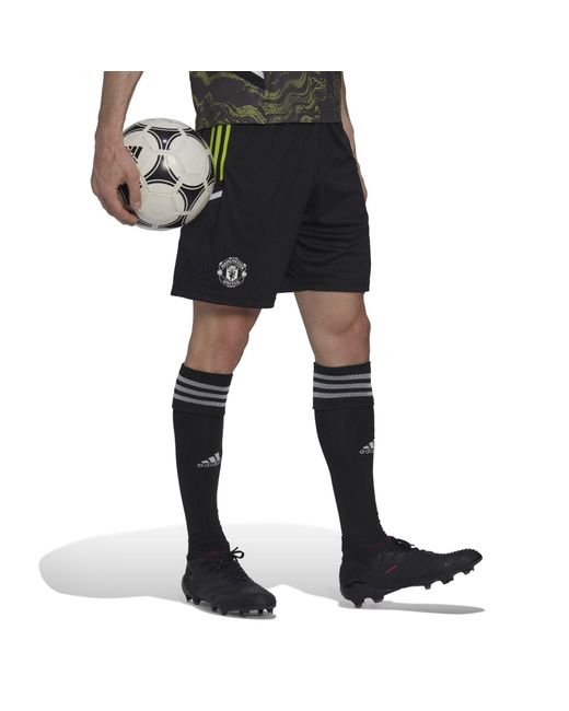 Adidas Black Manchester United 2022/23 Training Shorts for men