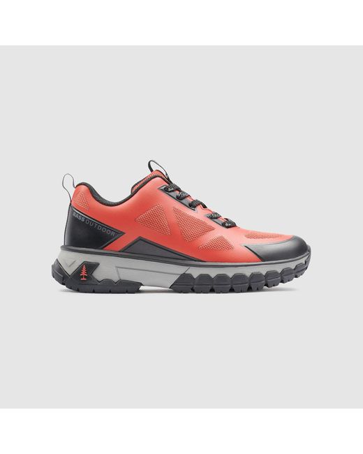 Bass sport shoes shop
