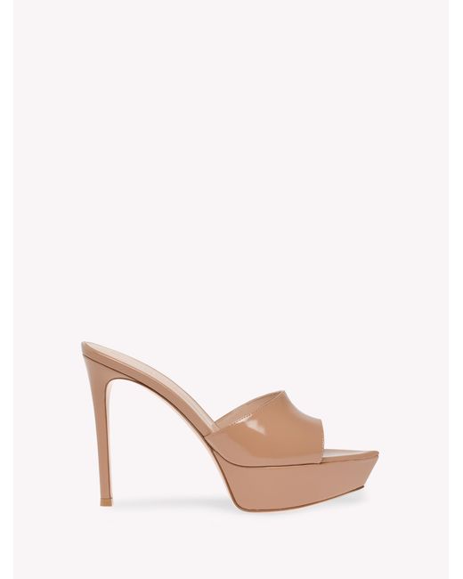 Gianvito Rossi Natural Dasha Mule
