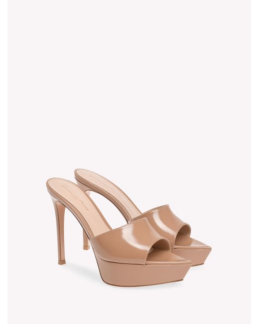 Gianvito Rossi Natural Dasha Mule