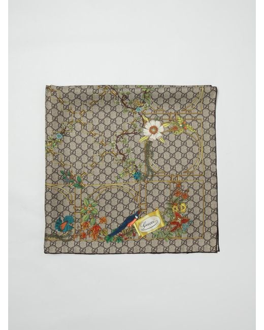 Gucci Gray Neck Scarf for men