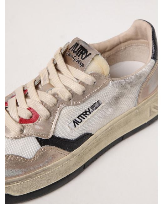 Autry Natural Medalist Low Top Sneaker