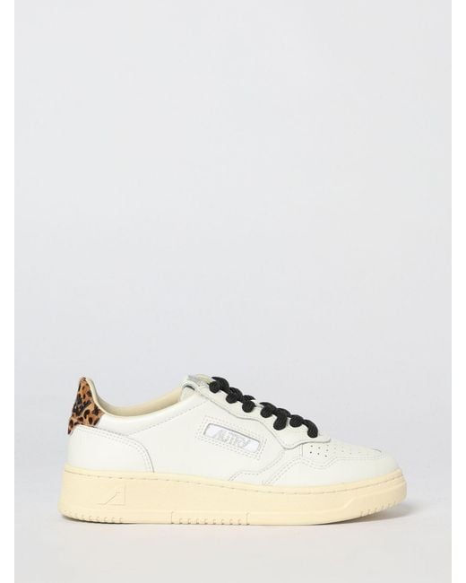 Autry Natural Medalist Low Leather Sneakers