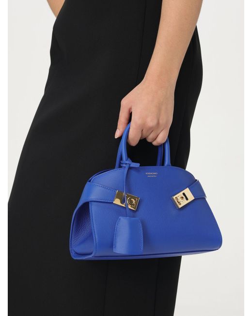 ハンドバッグ FERRAGAMO Woman Handbag Blue 768850215975 003 Ferragamo Handbag in Blue | Lyst Canada