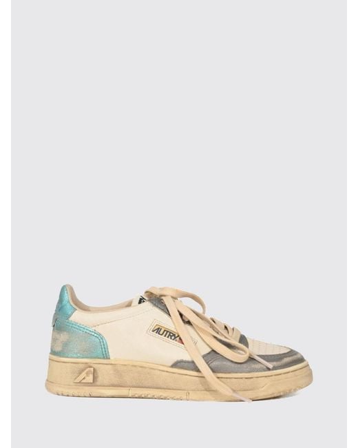 Autry Natural Medalist Low Super Vintage Bicolour Leather Trainers With Worn Effect