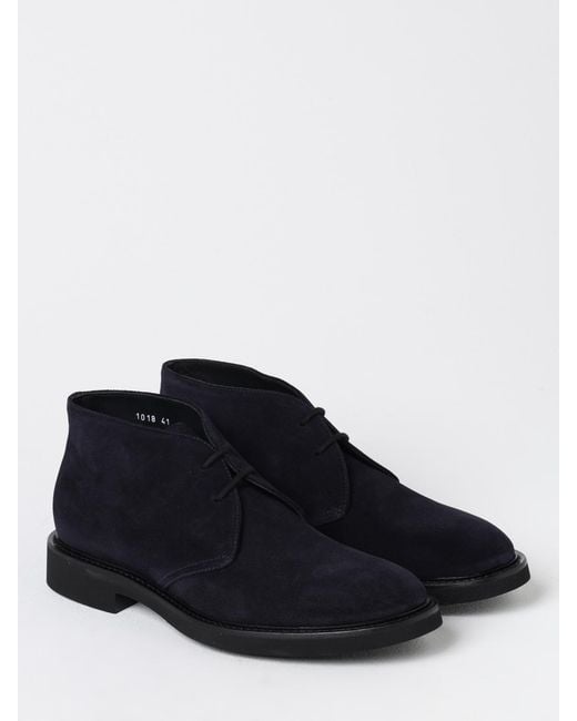 Doucal's Black Chukka Boots for men