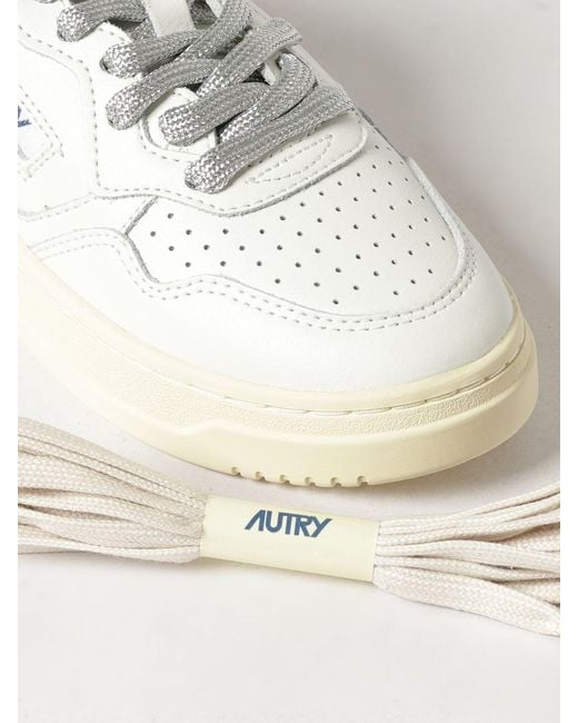 Autry Natural Medalist Low Sneakers