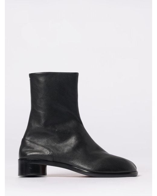 Maison Margiela Black Tabi Leather Ankle Boots By