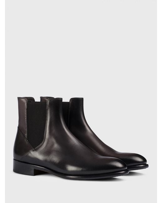 Doucal's Black Leather Ankle Boots for men