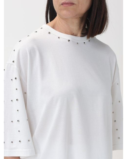 T-shirt di cotone con borchie di Fabiana Filippi in White