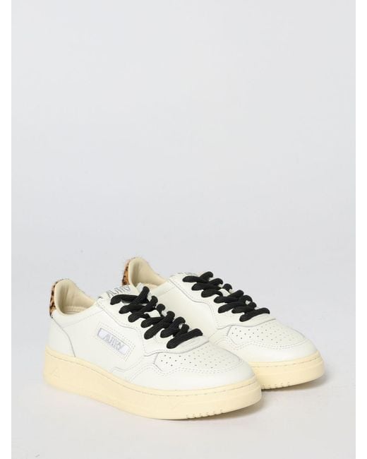 Autry Natural Medalist Low Leather Sneakers