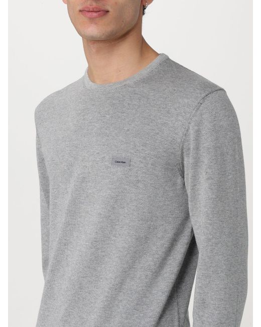 Maglia basic di Calvin Klein in Gray da Uomo