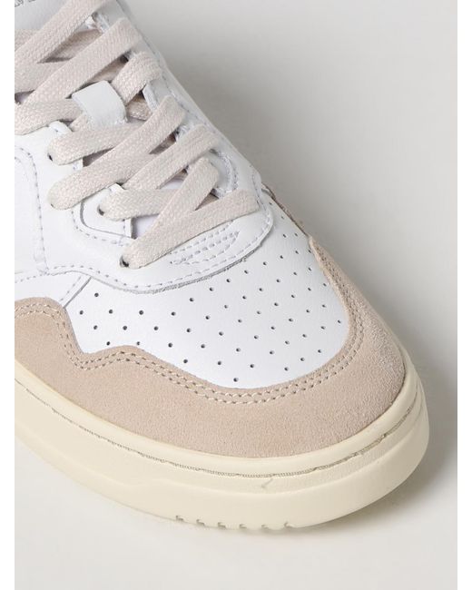 Autry Natural Leather Medalist Sneakers
