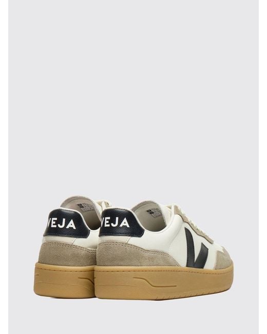 Veja White Sustainable O.T. Leather Low-Top Sneakers With Contrast Logo for men