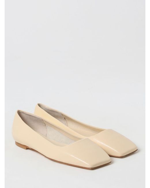 Aeyde Natural Flat Shoes