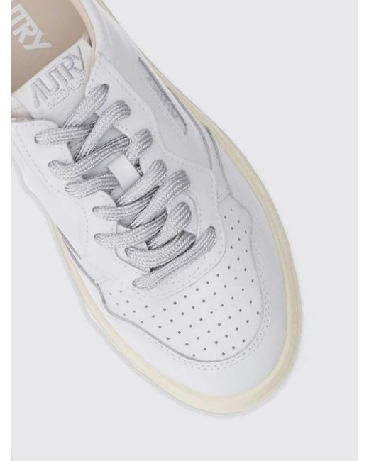 Autry White Medalist Low Leather Sneakers