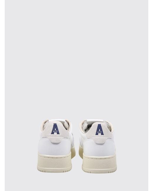 Autry White Medalist Low Top Trainers for men