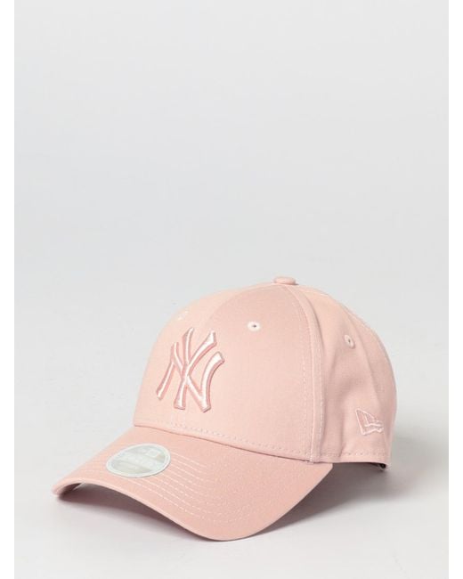 KTZ Pink 9Twenty Ny Yankees Cotton Cap With Embroidered Logo