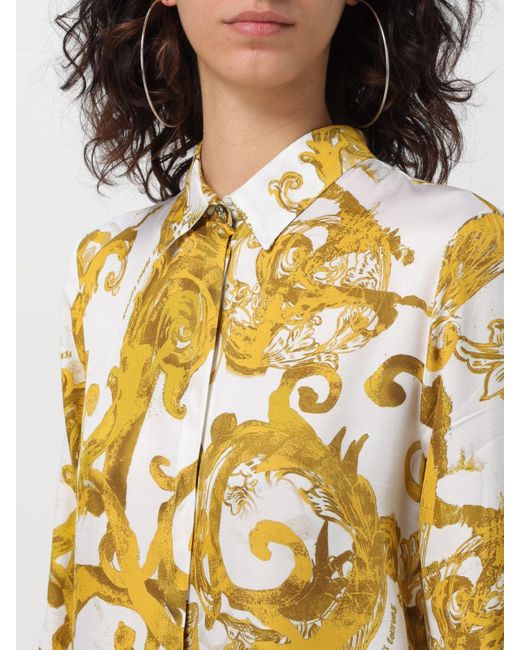 Camicia in viscosa stampata di Versace in Natural