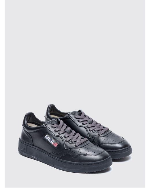 Autry Blue Medalist Low Leather Sneakers for men