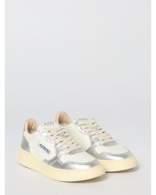 Autry Natural Medalist Low Leather Sneakers
