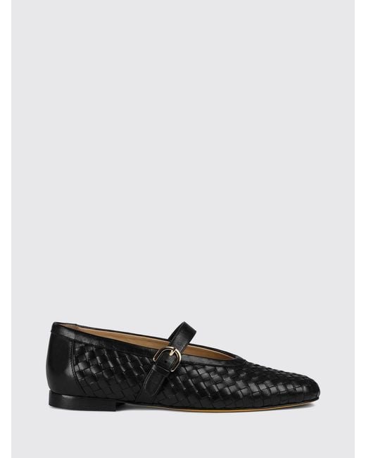 Doucal's White Ballet Flat