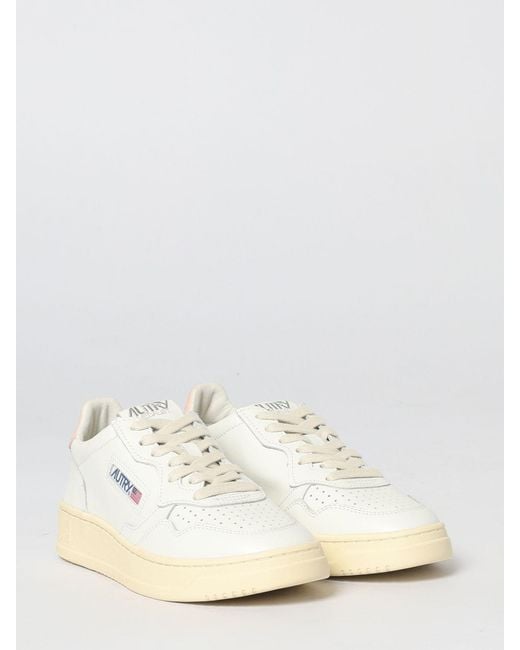 Autry Natural Medalist Low Leather Sneakers