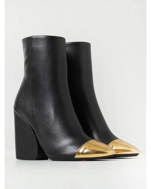 N°21 Black Leather Ankle Boots