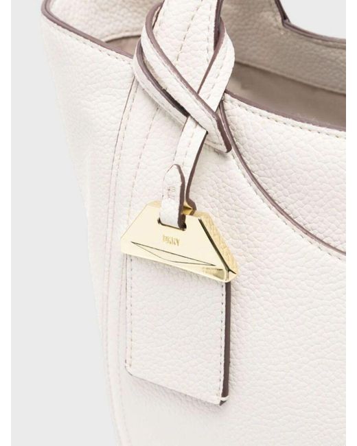 Bolso de hombro DKNY de color White