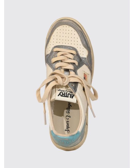 Autry Natural Medalist Low Super Vintage Bicolour Leather Trainers With Worn Effect