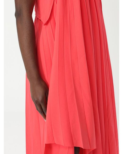 McQueen Red Elegant Dress With Flattering Silhouette