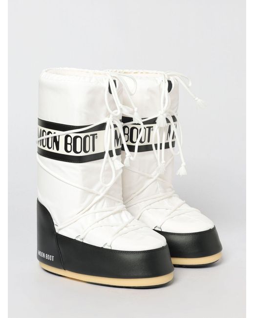 Moon Boot White Icon for men
