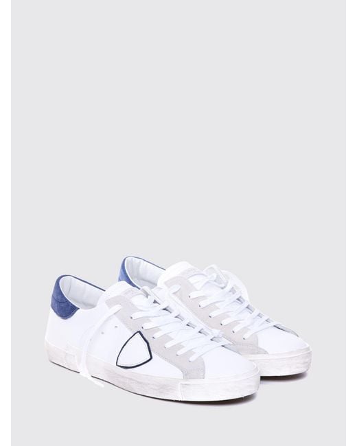 Philippe Model White Paris Leather Low-Top Sneakers With Worn Effect And Shield Logo for men
