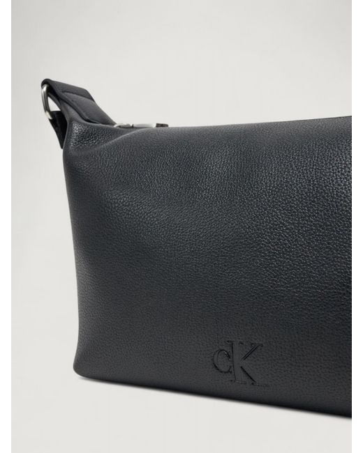 Borsa A Tracolla Ultralight di Calvin Klein in Black