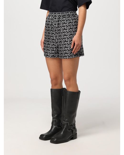 Burberry Black Short